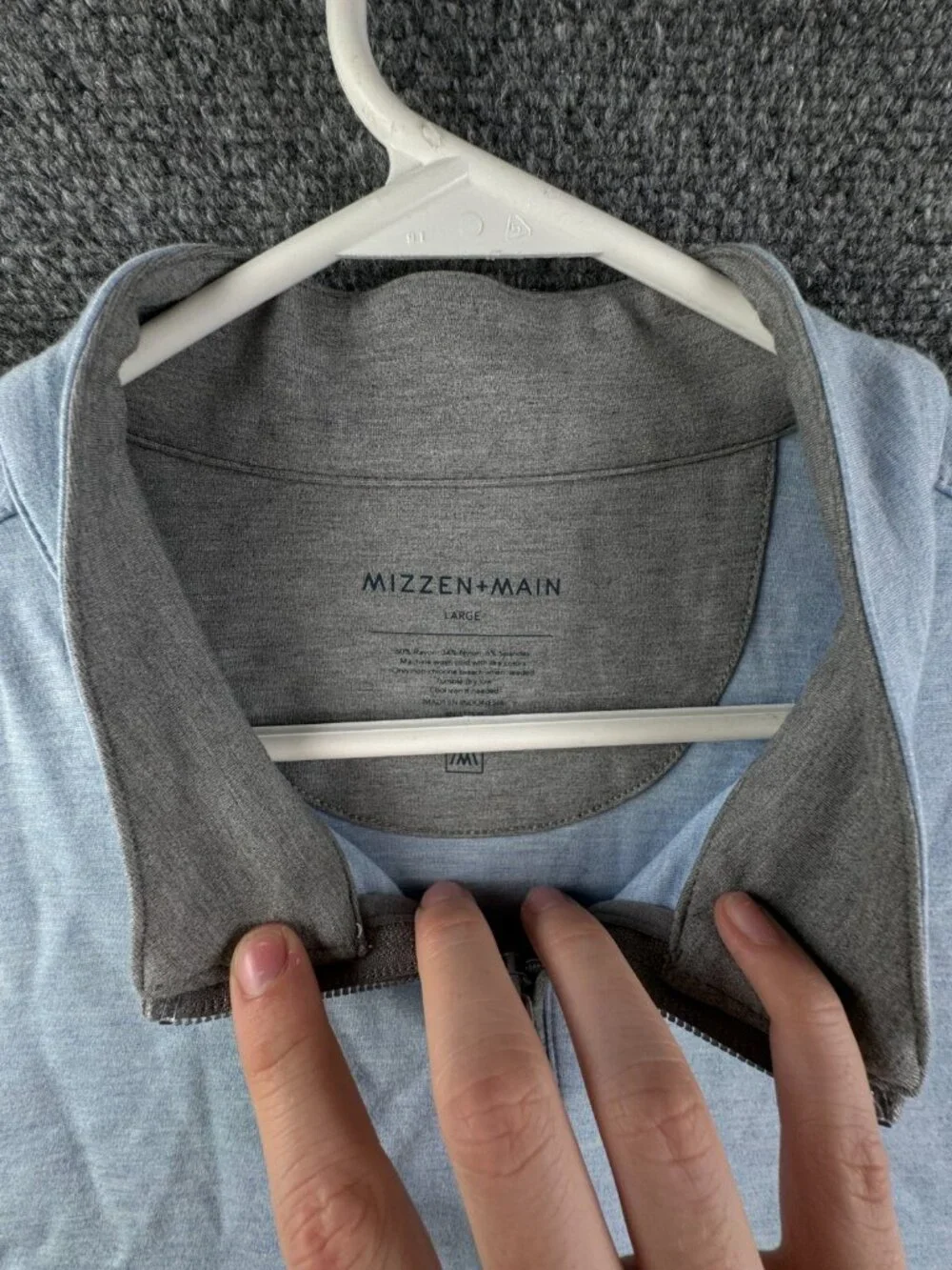 Mizzen Main Sweater Men Large Blue 1/4 Zip Pullover Casual Rayon Nylon Stretch